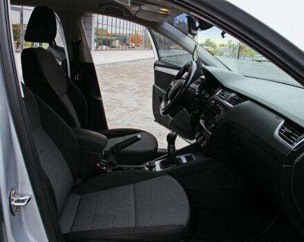 Сірий Шкода Октавія, об'ємом двигуна 2 л та пробігом 143 тис. км за 12300 $, фото 14 на Automoto.ua