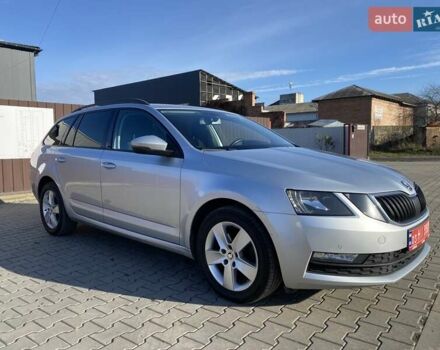 Сірий Шкода Октавія, об'ємом двигуна 1.97 л та пробігом 350 тис. км за 12777 $, фото 4 на Automoto.ua