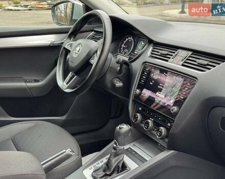 Серый Шкода Октавия, объемом двигателя 1.97 л и пробегом 199 тыс. км за 14150 $, фото 36 на Automoto.ua