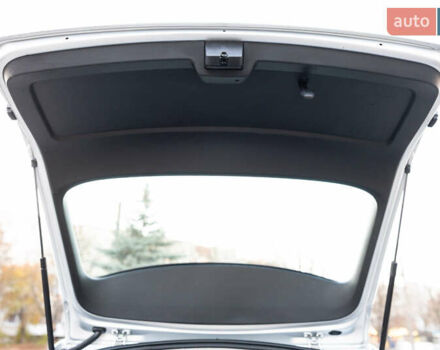 Серый Шкода Октавия, объемом двигателя 1.6 л и пробегом 213 тыс. км за 9800 $, фото 60 на Automoto.ua