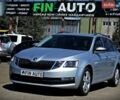 Серый Шкода Октавия, объемом двигателя 1.6 л и пробегом 242 тыс. км за 10900 $, фото 1 на Automoto.ua