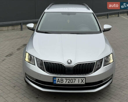 Серый Шкода Октавия, объемом двигателя 1.6 л и пробегом 178 тыс. км за 13999 $, фото 3 на Automoto.ua