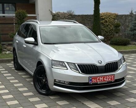 Сірий Шкода Октавія, об'ємом двигуна 2 л та пробігом 239 тис. км за 15499 $, фото 18 на Automoto.ua