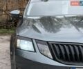Серый Шкода Октавия, объемом двигателя 1.8 л и пробегом 200 тыс. км за 12500 $, фото 3 на Automoto.ua