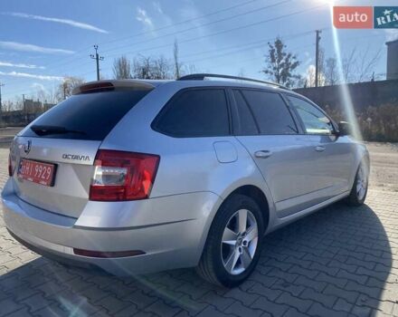 Сірий Шкода Октавія, об'ємом двигуна 1.97 л та пробігом 350 тис. км за 12777 $, фото 5 на Automoto.ua