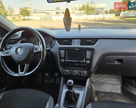 Серый Шкода Октавия, объемом двигателя 1.6 л и пробегом 305 тыс. км за 11100 $, фото 11 на Automoto.ua