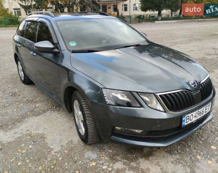 Шкода Октавия 2017 в Тернополе на Automoto.ua Серый Шкода Октавия, объемом двигателя 1.6 л и пробегом 250 тыс. км за 13400 $, фото 11 на Automoto.ua