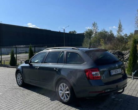 Серый Шкода Октавия, объемом двигателя 1.97 л и пробегом 300 тыс. км за 15350 $, фото 3 на Automoto.ua