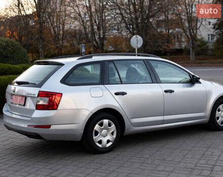 Серый Шкода Октавия, объемом двигателя 1.6 л и пробегом 213 тыс. км за 9800 $, фото 7 на Automoto.ua