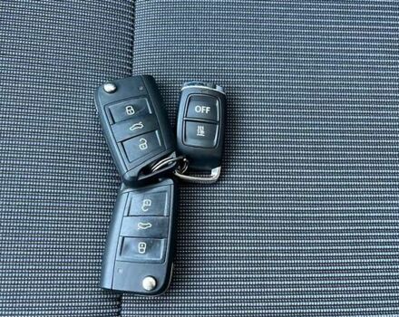 Серый Шкода Октавия, объемом двигателя 1.97 л и пробегом 243 тыс. км за 16200 $, фото 72 на Automoto.ua