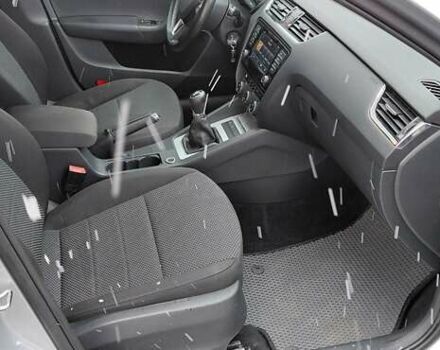 Сірий Шкода Октавія, об'ємом двигуна 1.6 л та пробігом 246 тис. км за 10900 $, фото 36 на Automoto.ua