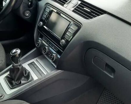 Сірий Шкода Октавія, об'ємом двигуна 1.6 л та пробігом 238 тис. км за 11800 $, фото 13 на Automoto.ua