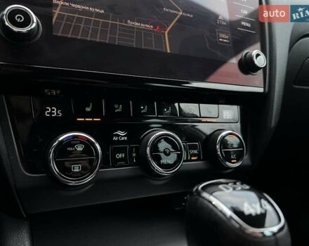 Серый Шкода Октавия, объемом двигателя 1.97 л и пробегом 304 тыс. км за 15350 $, фото 58 на Automoto.ua