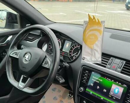 Серый Шкода Октавия, объемом двигателя 2 л и пробегом 260 тыс. км за 16999 $, фото 4 на Automoto.ua