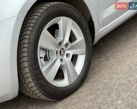 Серый Шкода Октавия, объемом двигателя 1.97 л и пробегом 199 тыс. км за 14150 $, фото 16 на Automoto.ua