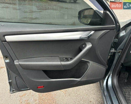 Серый Шкода Октавия, объемом двигателя 1.6 л и пробегом 344 тыс. км за 12600 $, фото 21 на Automoto.ua