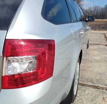 Шкода Октавия 2017 в Лохвице на Automoto.ua Серый Шкода Октавия, объемом двигателя 1.6 л и пробегом 202 тыс. км за 13500 $, фото 4 на Automoto.ua