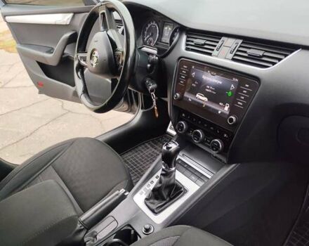 Сірий Шкода Октавія, об'ємом двигуна 1.6 л та пробігом 207 тис. км за 14300 $, фото 11 на Automoto.ua
