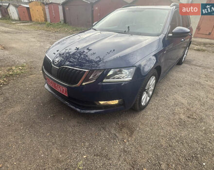 Шкода Октавия 2017 в Стрые на Automoto.ua Серый Шкода Октавия, объемом двигателя 1.6 л и пробегом 237 тыс. км за 13250 $, фото 25 на Automoto.ua