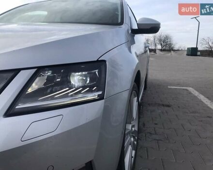 Серый Шкода Октавия, объемом двигателя 1.6 л и пробегом 225 тыс. км за 15600 $, фото 10 на Automoto.ua