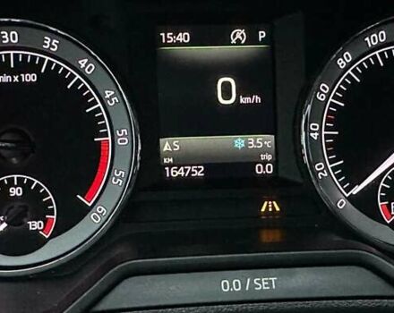 Серый Шкода Октавия, объемом двигателя 2 л и пробегом 165 тыс. км за 19000 $, фото 7 на Automoto.ua