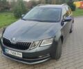 Серый Шкода Октавия, объемом двигателя 1.6 л и пробегом 259 тыс. км за 14999 $, фото 1 на Automoto.ua