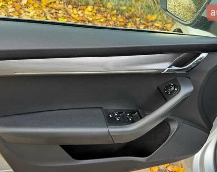 Сірий Шкода Октавія, об'ємом двигуна 1.97 л та пробігом 248 тис. км за 15600 $, фото 25 на Automoto.ua