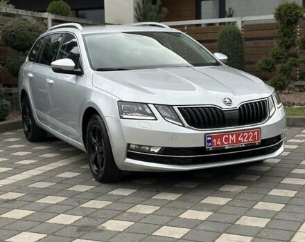 Сірий Шкода Октавія, об'ємом двигуна 2 л та пробігом 239 тис. км за 15499 $, фото 6 на Automoto.ua