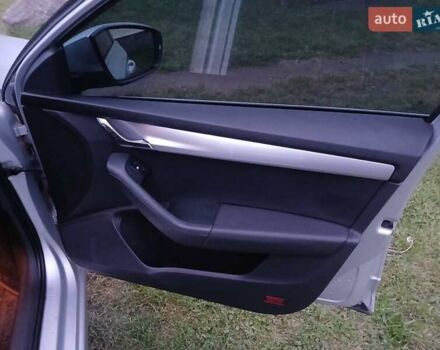 Сірий Шкода Октавія, об'ємом двигуна 1.97 л та пробігом 303 тис. км за 16450 $, фото 25 на Automoto.ua