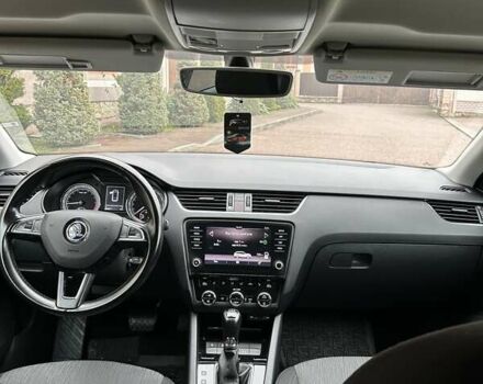 Сірий Шкода Октавія, об'ємом двигуна 2 л та пробігом 205 тис. км за 14950 $, фото 51 на Automoto.ua