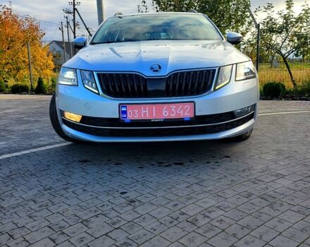 Шкода Октавія 2017 у Рожище на Automoto.ua Сірий Шкода Октавія, об'ємом двигуна 2 л та пробігом 231 тис. км за 15200 $, фото 3 на Automoto.ua