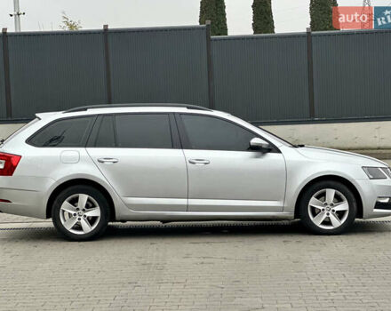 Серый Шкода Октавия, объемом двигателя 1.6 л и пробегом 218 тыс. км за 11550 $, фото 7 на Automoto.ua