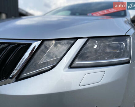 Серый Шкода Октавия, объемом двигателя 2.05 л и пробегом 217 тыс. км за 16400 $, фото 8 на Automoto.ua