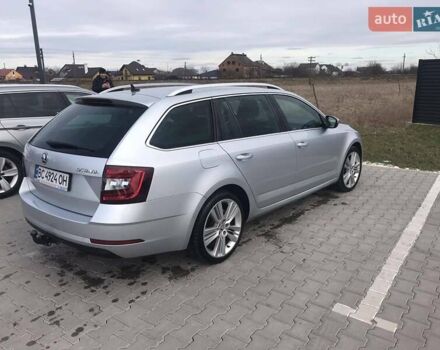 Серый Шкода Октавия, объемом двигателя 1.6 л и пробегом 225 тыс. км за 15600 $, фото 3 на Automoto.ua