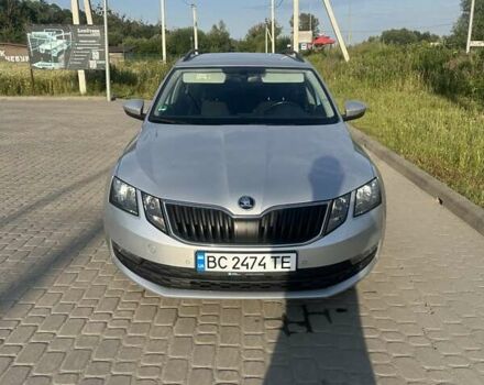 Серый Шкода Октавия, объемом двигателя 1.6 л и пробегом 275 тыс. км за 13950 $, фото 5 на Automoto.ua