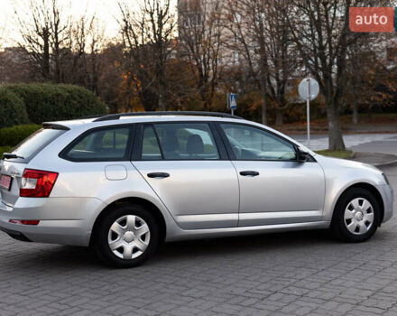 Серый Шкода Октавия, объемом двигателя 1.6 л и пробегом 213 тыс. км за 9800 $, фото 8 на Automoto.ua