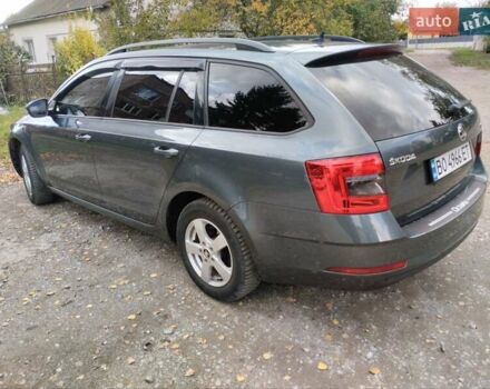 Шкода Октавия 2017 в Тернополе на Automoto.ua Серый Шкода Октавия, объемом двигателя 1.6 л и пробегом 250 тыс. км за 13400 $, фото 5 на Automoto.ua