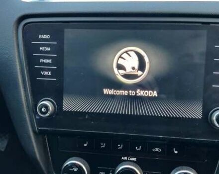 Сірий Шкода Октавія, об'ємом двигуна 1.6 л та пробігом 289 тис. км за 12500 $, фото 8 на Automoto.ua