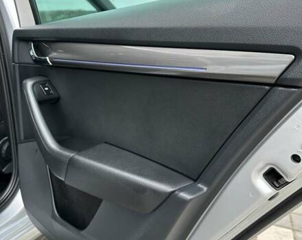 Сірий Шкода Октавія, об'ємом двигуна 2 л та пробігом 239 тис. км за 15499 $, фото 96 на Automoto.ua