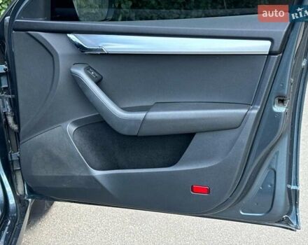 Сірий Шкода Октавія, об'ємом двигуна 1.6 л та пробігом 344 тис. км за 12490 $, фото 20 на Automoto.ua