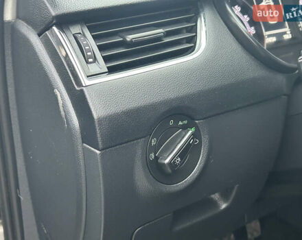 Серый Шкода Октавия, объемом двигателя 2 л и пробегом 270 тыс. км за 13299 $, фото 15 на Automoto.ua