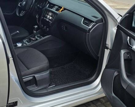 Сірий Шкода Октавія, об'ємом двигуна 1.6 л та пробігом 323 тис. км за 12000 $, фото 18 на Automoto.ua