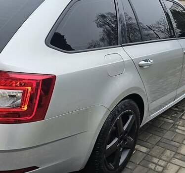 Серый Шкода Октавия, объемом двигателя 1.6 л и пробегом 322 тыс. км за 12000 $, фото 15 на Automoto.ua