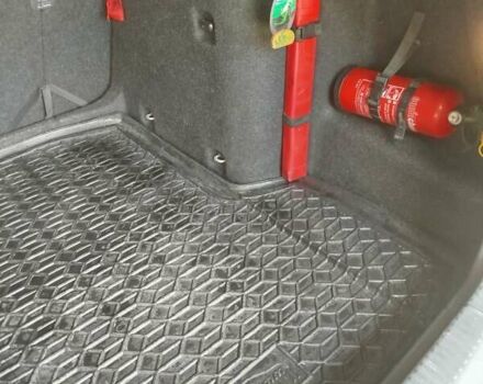 Сірий Шкода Октавія, об'ємом двигуна 1.6 л та пробігом 255 тис. км за 13500 $, фото 12 на Automoto.ua