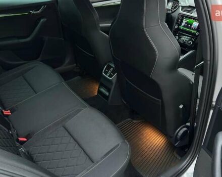 Серый Шкода Октавия, объемом двигателя 2 л и пробегом 260 тыс. км за 16999 $, фото 7 на Automoto.ua