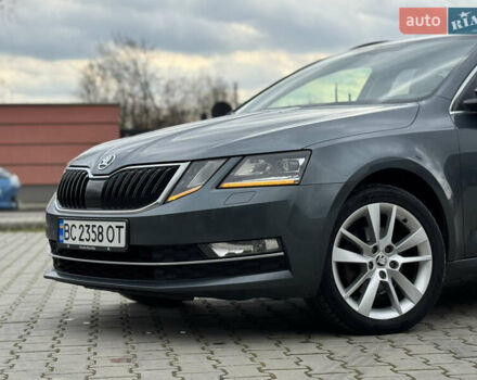Сірий Шкода Октавія, об'ємом двигуна 1.97 л та пробігом 272 тис. км за 14499 $, фото 23 на Automoto.ua