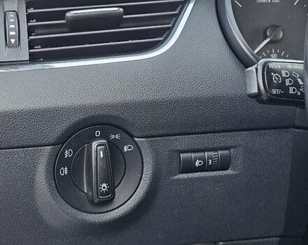 Серый Шкода Октавия, объемом двигателя 1.6 л и пробегом 305 тыс. км за 11100 $, фото 27 на Automoto.ua