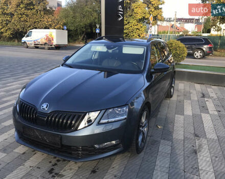 Шкода Октавія 2017 у Ужгороді на Automoto.ua Сірий Шкода Октавія, об'ємом двигуна 1.97 л та пробігом 265 тис. км за 15500 $, фото 11 на Automoto.ua