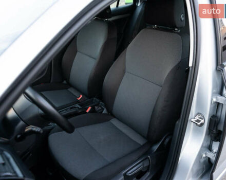 Серый Шкода Октавия, объемом двигателя 1.6 л и пробегом 213 тыс. км за 9800 $, фото 19 на Automoto.ua