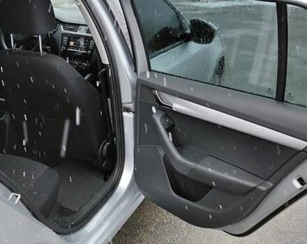 Сірий Шкода Октавія, об'ємом двигуна 1.6 л та пробігом 246 тис. км за 10900 $, фото 34 на Automoto.ua